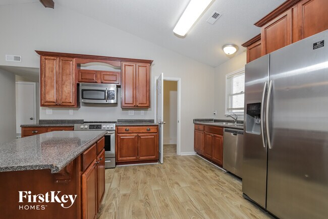 Building Photo - 5710 Landerwood Dr