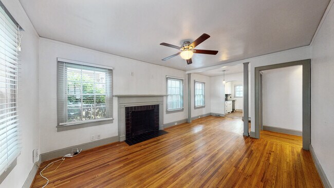 Foto del edificio - 1608 Onslow Dr