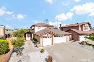 Building Photo - 2858 Laureltree Dr