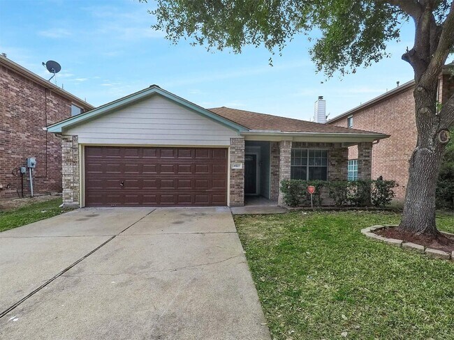 Foto del edificio - 4927 Deep Glen Ln