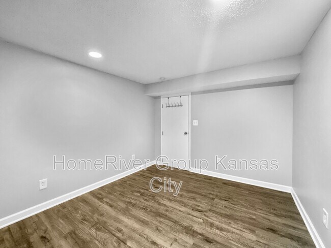 Foto del edificio - 3913 S Lynn St