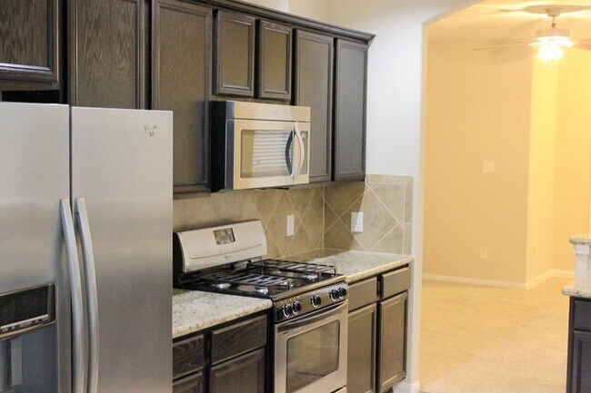 Building Photo - 19022 Pinewood Point Ln