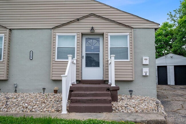 Building Photo - 8269 Sandy Ln