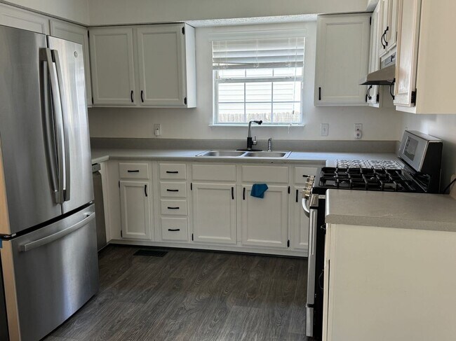 Foto del edificio - 400 W 30th St