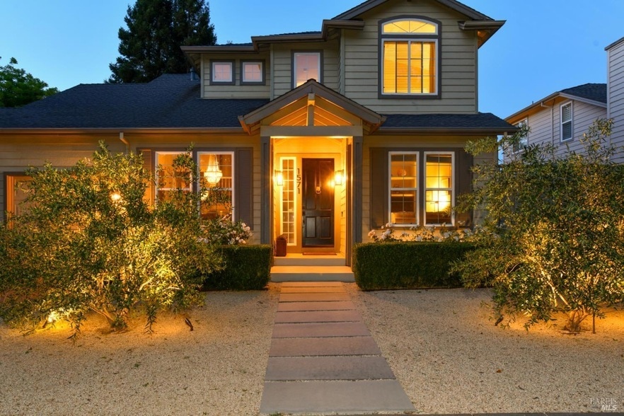 Primary Photo - 1571 Voorhees Cir
