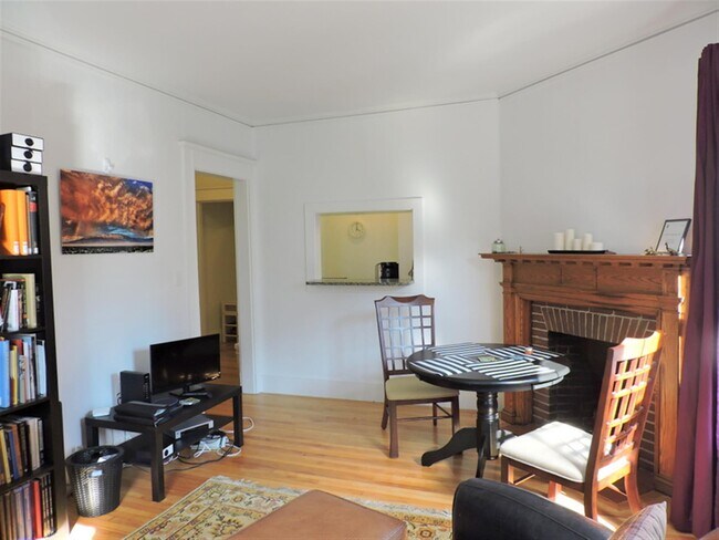 Foto del edificio - 84 Prescott St