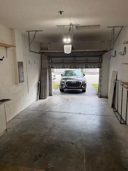 Foto del edificio - 3675 San Simeon Cir