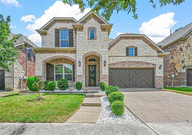 Foto principal - 602 Whitetail Rd