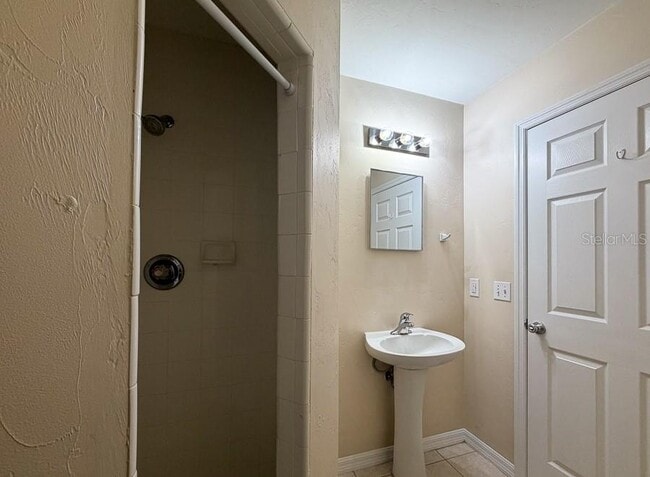 Foto del edificio - 4003 SW 27th St