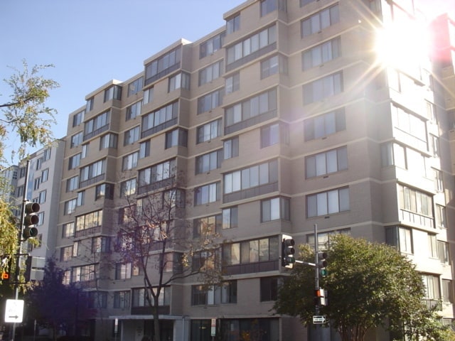 Primely Located Studio (Utilities Included!!) on the Eighth Floor of Letterman House Condominium - Primely Located Studio (Utilities Included!!) on the Eighth Floor of Letterman House Condominium