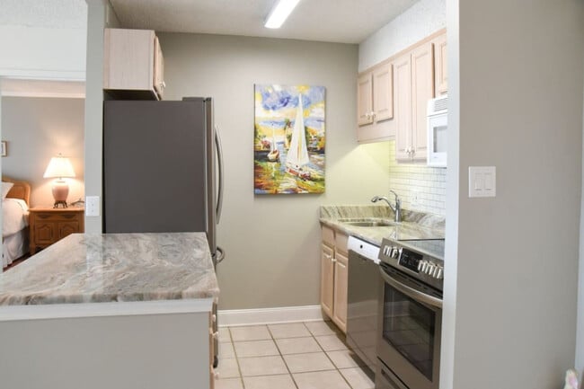 Building Photo - 303 Atlantic Ave