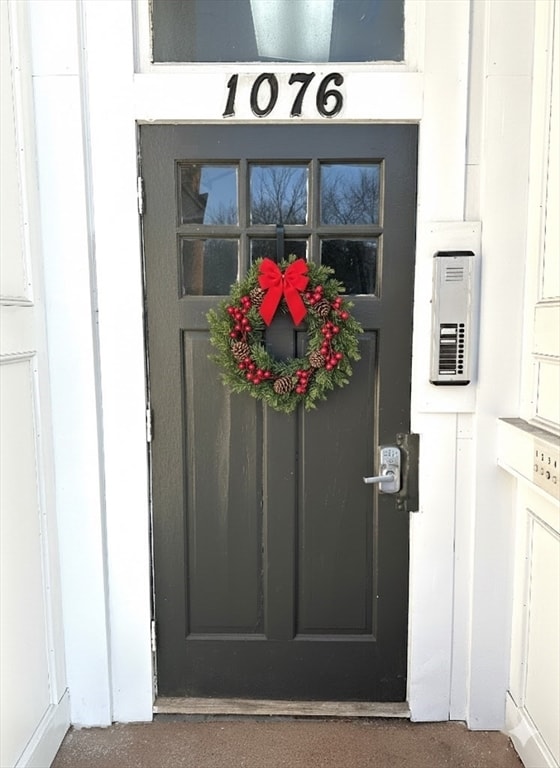 Foto principal - 1076 Washington St