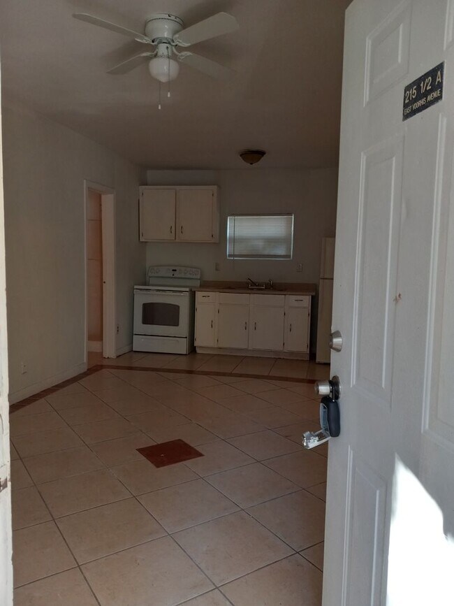 Foto del edificio - RUBY CONSULTANTS