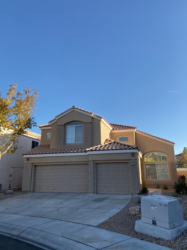 Primary Photo - Gorgeous 2 Story Home in Summerlin