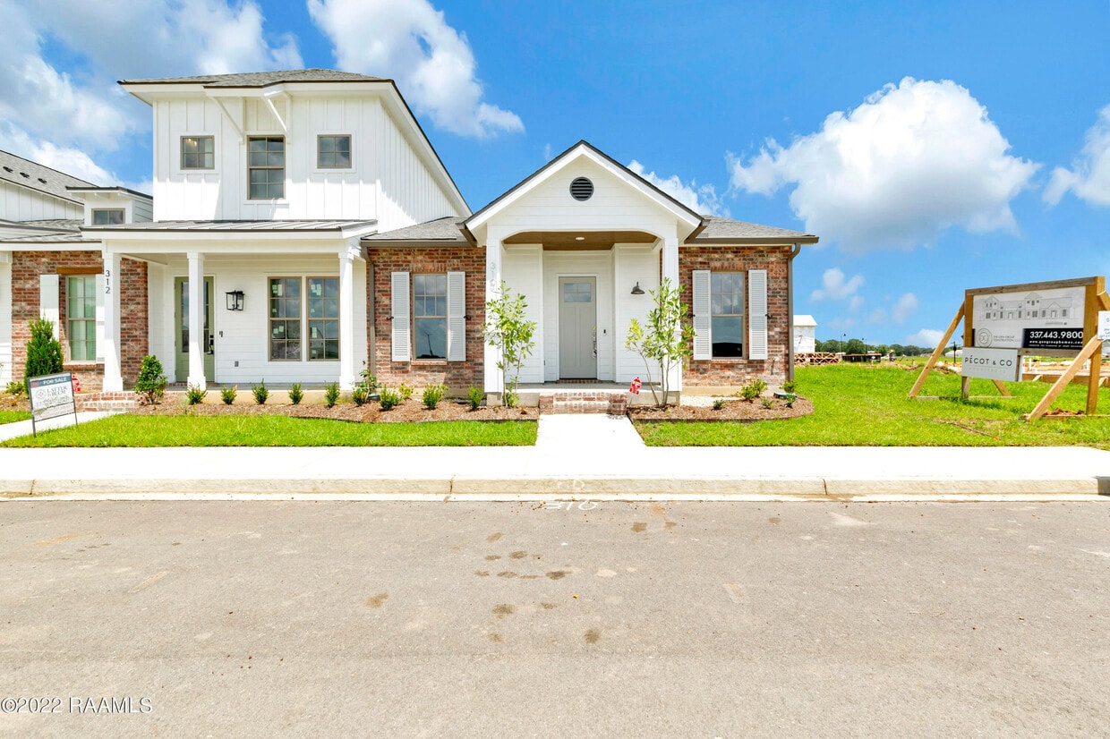 310 Sandstone Ave, Scott, LA 70583 Townhome Rentals in Scott LA