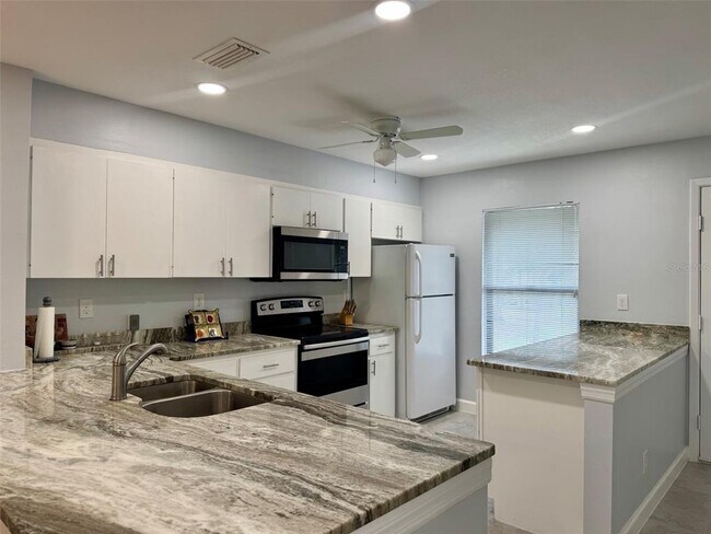 Foto del edificio - 2977 Taywood Meadows