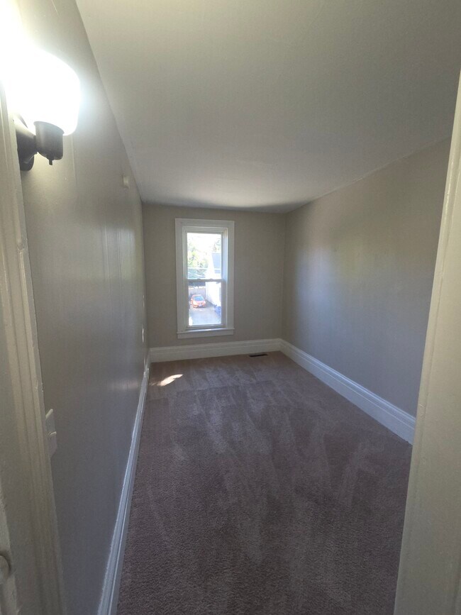 Foto del edificio - 340 W 24th St