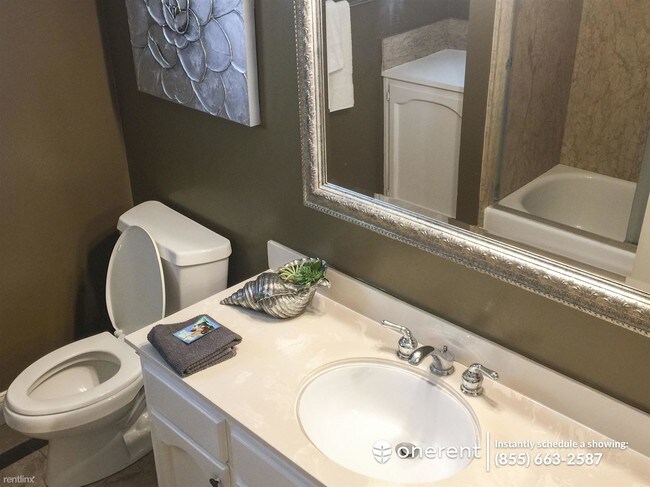 Foto del edificio - 3 br, 2.5 bath Townhome - 7174 Rainbow Dr -