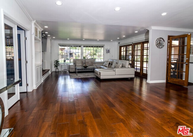 Foto del edificio - 15845 Condor Ridge Rd