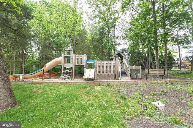 Building Photo - 53 Aspen Way