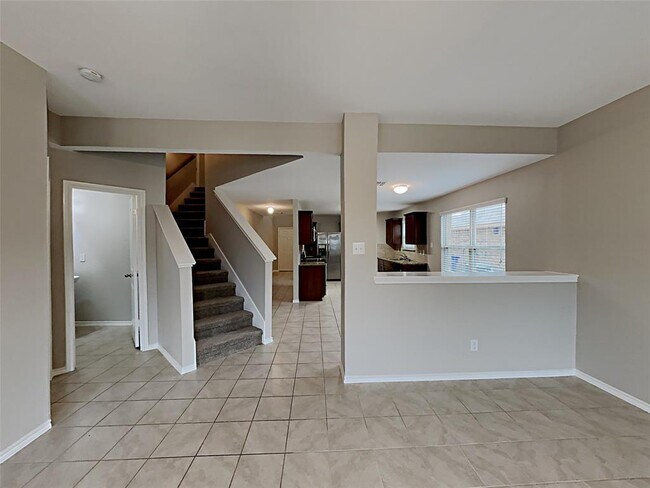 Building Photo - 1317 Basswood Ln