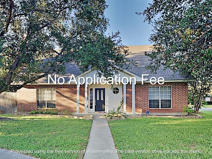 Primary Photo - *No Application Fee*