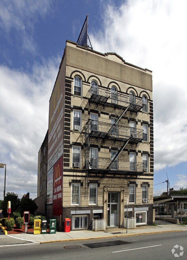 3501 Kennedy Blvd, Union City, NJ 07087 Apartments Union City, NJ