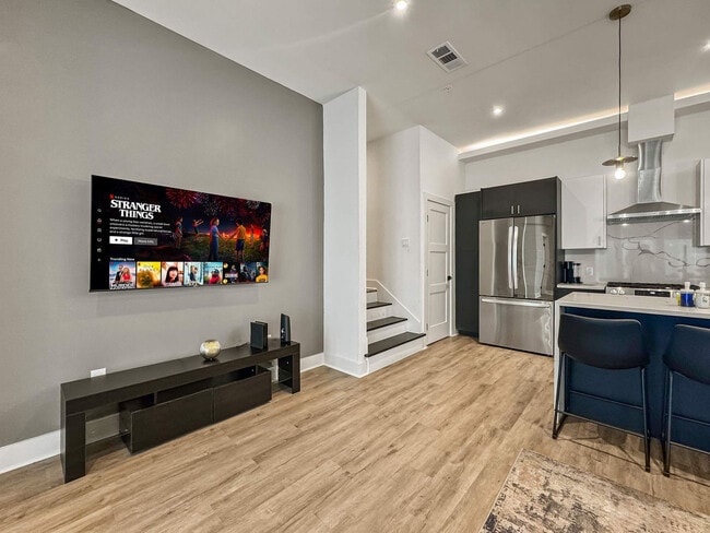 Foto del edificio - 1731 N Fitzhugh Ave