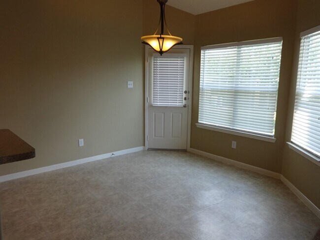 Building Photo - 19339 Otter Trail Ct