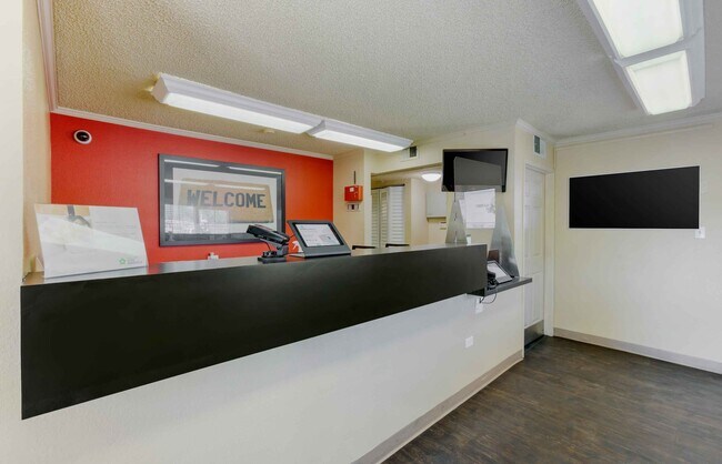 Building Photo - Furnished Studio-Phoenix - Scottsdale - Old Town