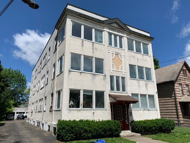 Building Photo - 13 Mather Street