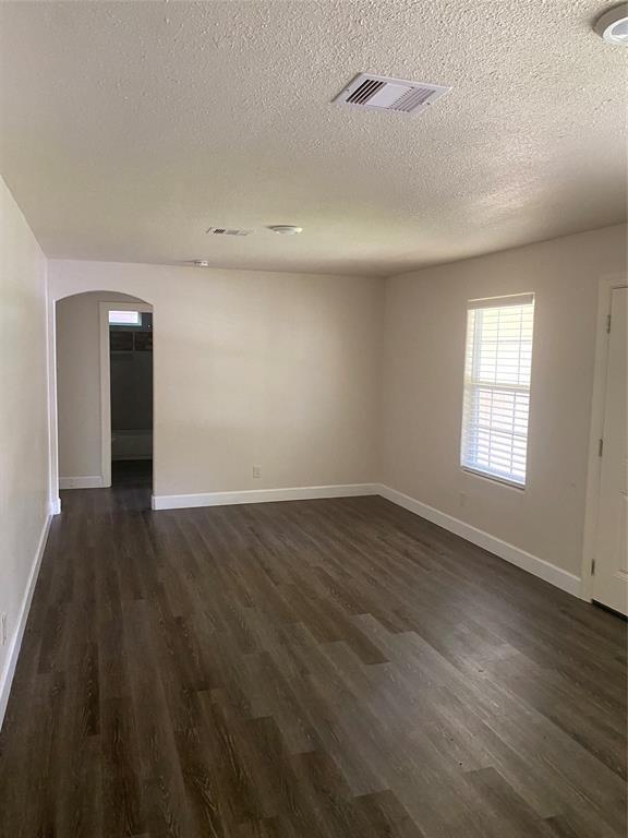 Foto del edificio - 7807 Garden St