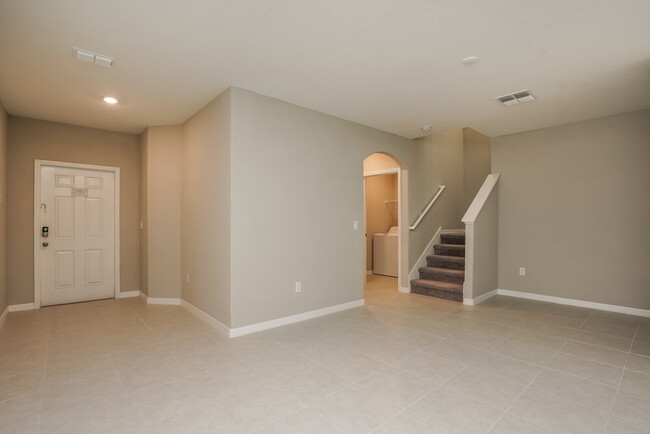 Foto del edificio - 7218 Spring Snowflake Ave