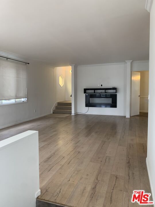 Building Photo - 3309 Grand Canal