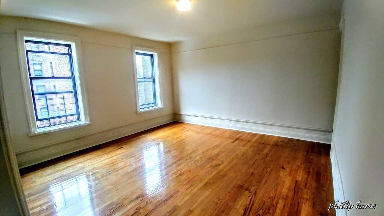 Primary Photo - 53 Bennett Ave