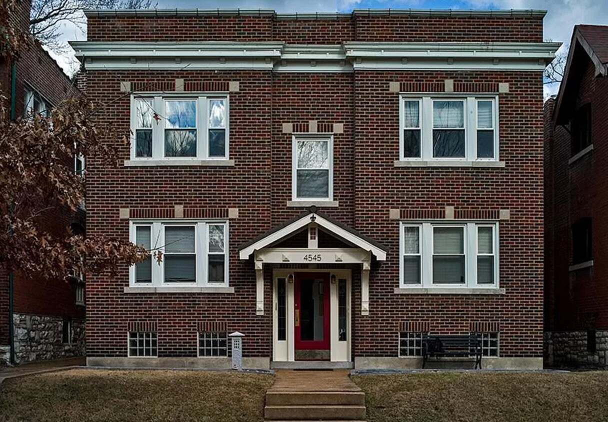 4545 Shenandoah Ave Unit 1E, St. Louis, MO 63110 Apartments in St