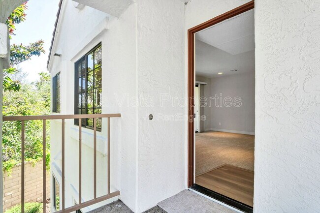 Foto del edificio - 13335 Caminito Ciera