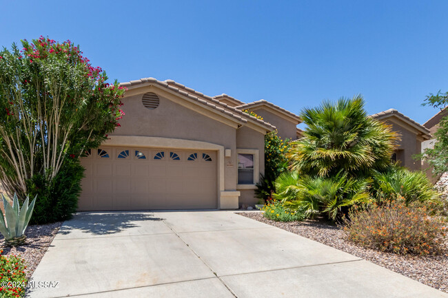 Building Photo - 60998 E Eagle Heights Dr