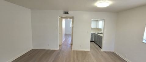 Building Photo - 212 SE 9th Ave