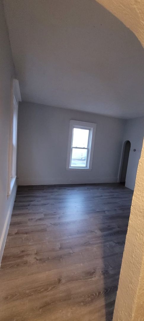 Foto del edificio - 331-333 Grove Street