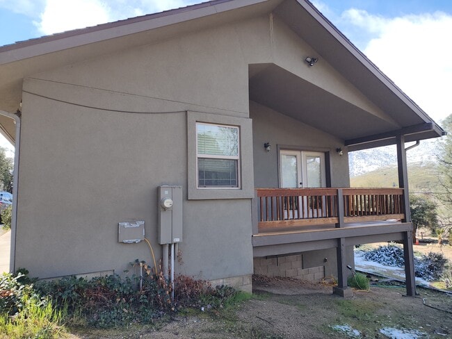 Foto del edificio - 12504 Sierra Way