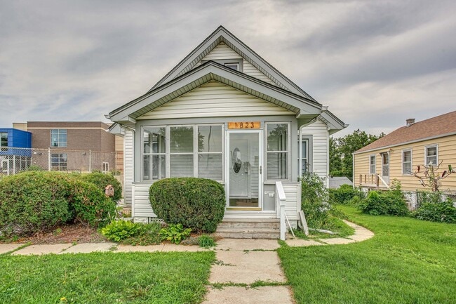 Photo - Charming Aksarben Gem House