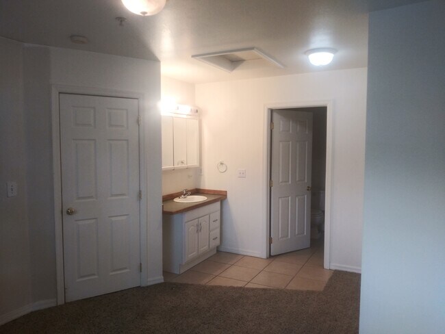 Dormitorio principal - 1927 E Desmet Ave