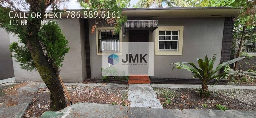 119 NE --Unit 4 - 119 NE  --Unit 4