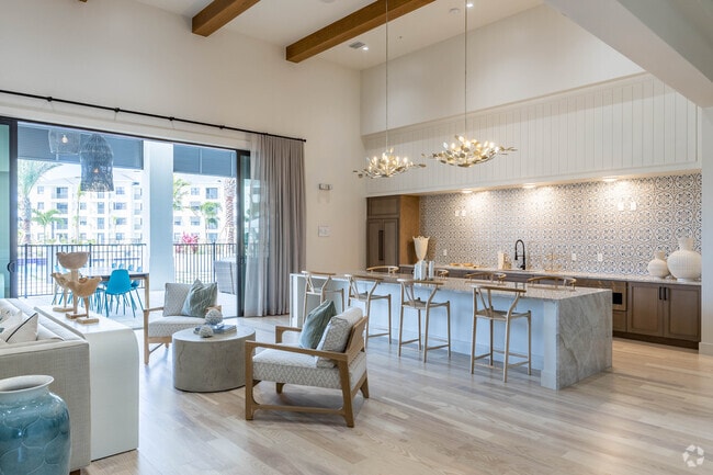 Resident Lounge - Aspire Cape Coral