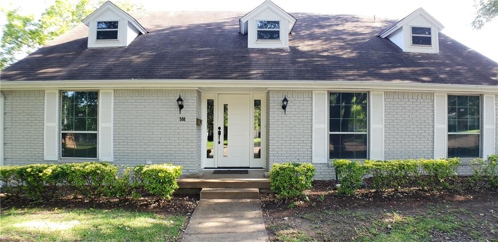Foto principal - 508 Brook Valley Ln