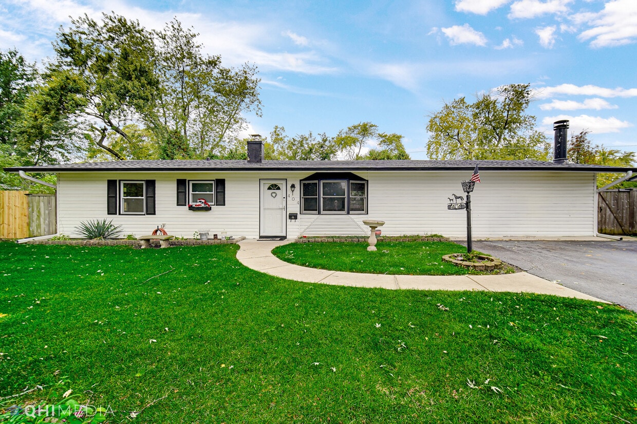 404 Greenwood Rd, Glenview, IL 60025 House Rental in Glenview, IL