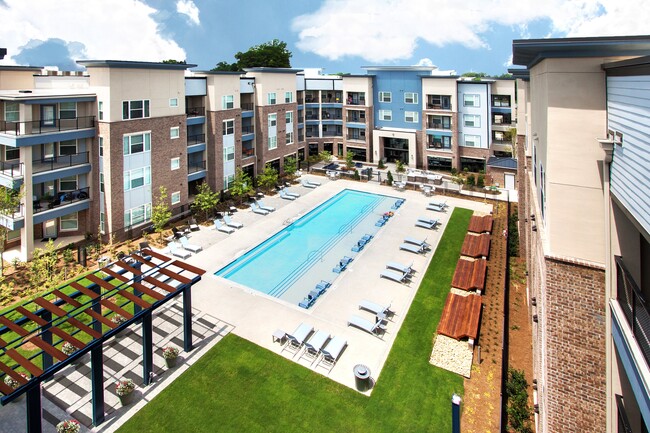 Building Photo - 1760 Apartments