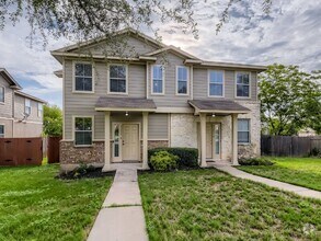 Building Photo - 13913 Harris Ridge Blvd