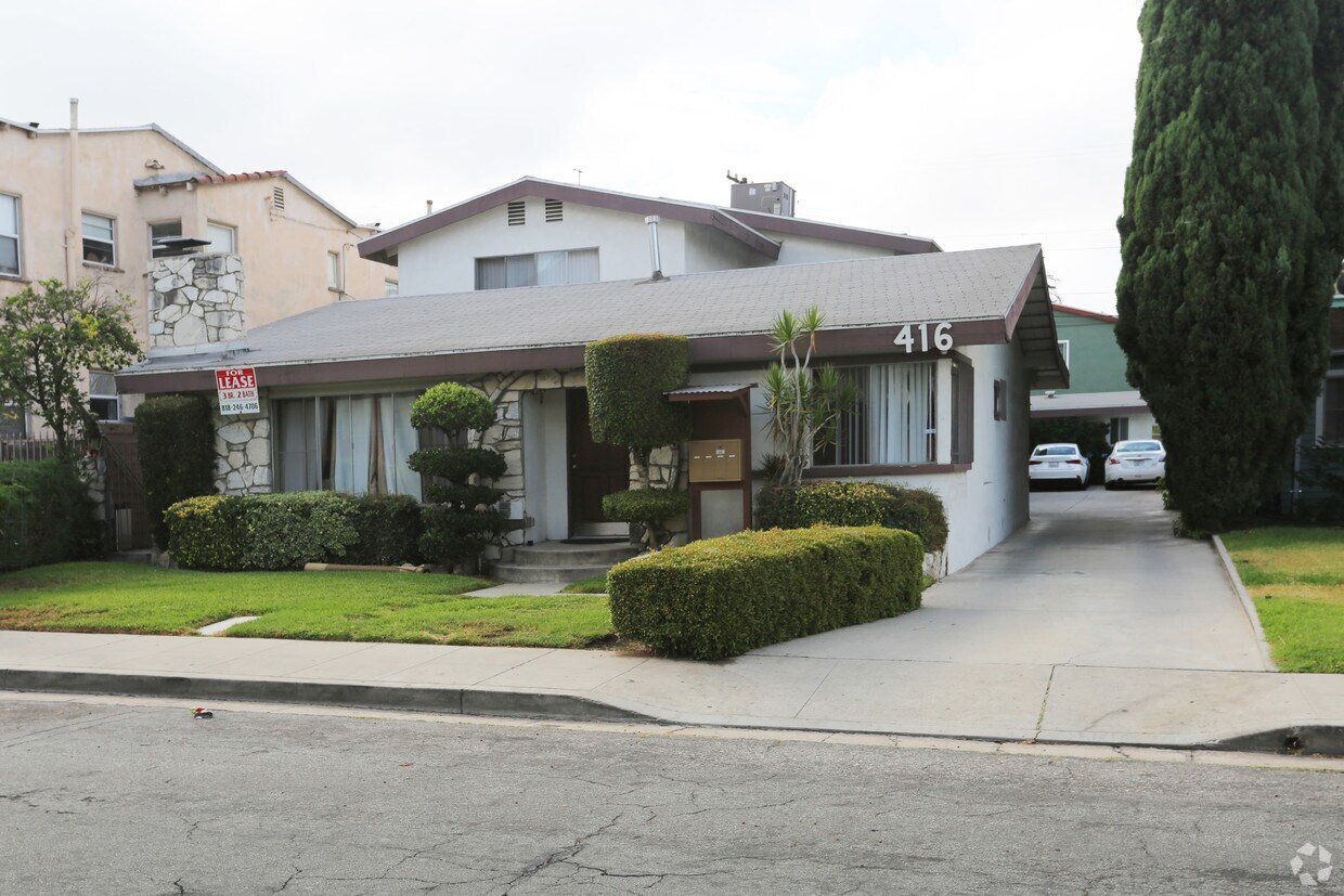 Foto del edificio - 416 Palm Dr